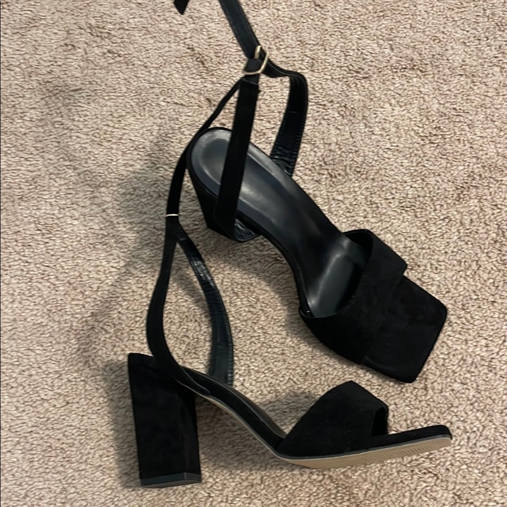 Elegant Black Block Heel Sandals